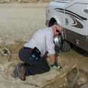 2010-stuck-in-desert_04